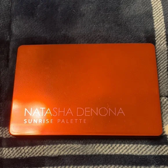 Natasha Denona Sunrise Palette - Picture 3 of 5